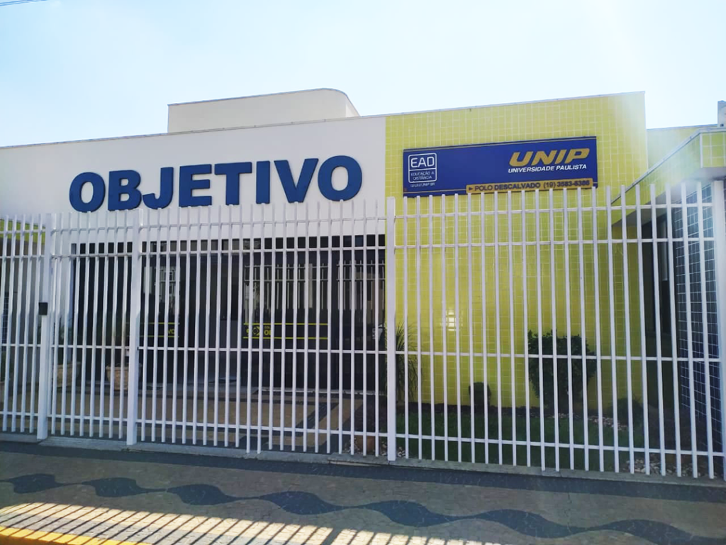Objetivo Descalvado Fachada escola